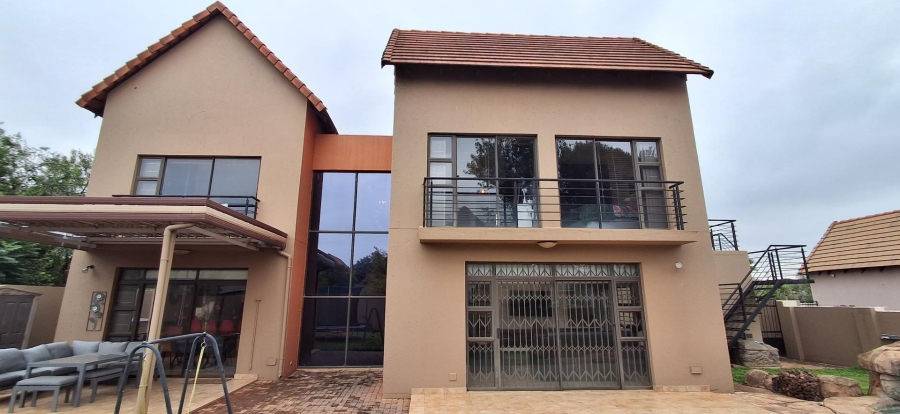 4 Bedroom Property for Sale in Leloko North West